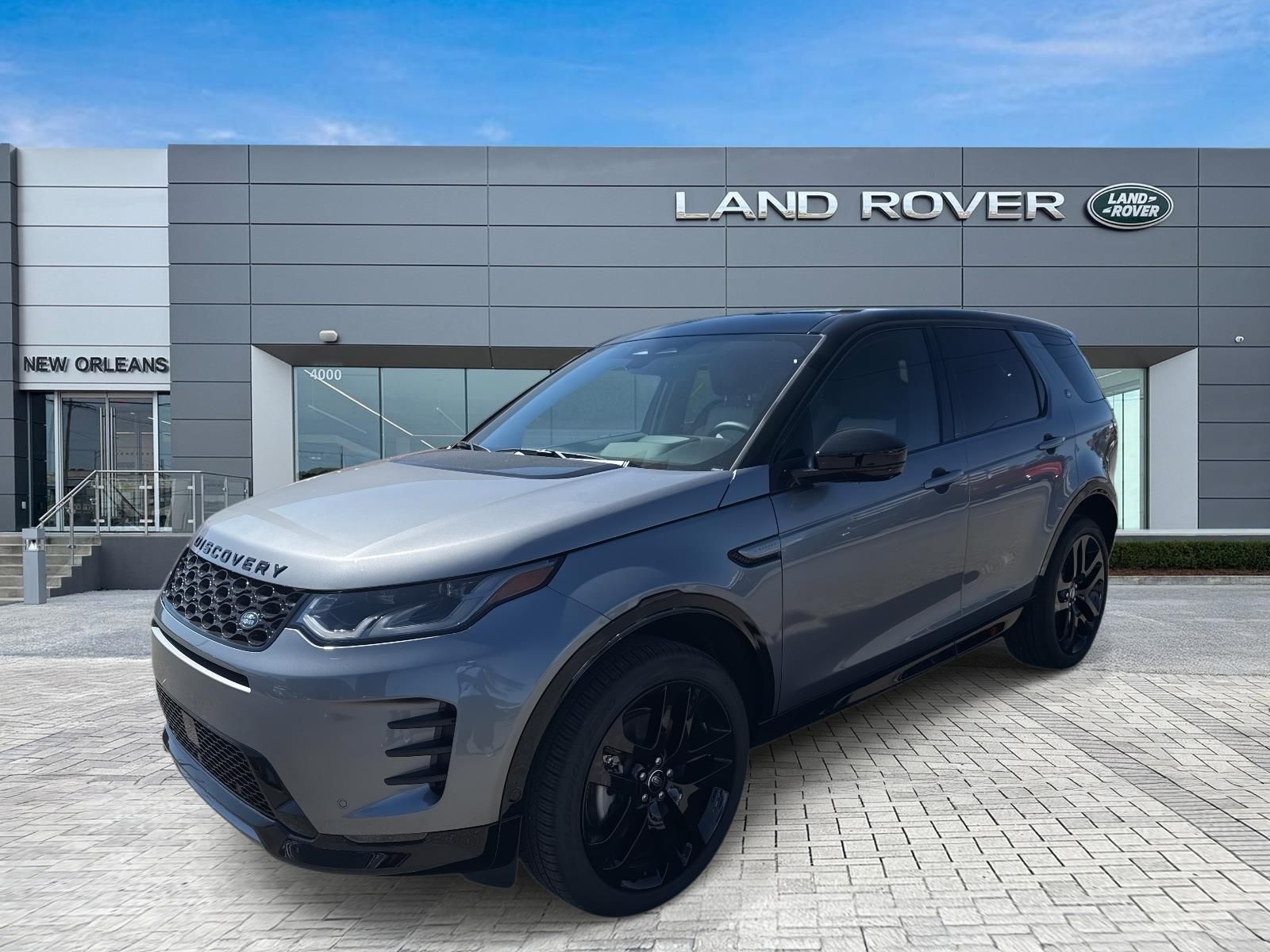 Gray 2025 Land Rover Discovery Sport P250 Dynamic SE AWD SUV / Crossover All-Wheel Drive 9-Speed Automatic