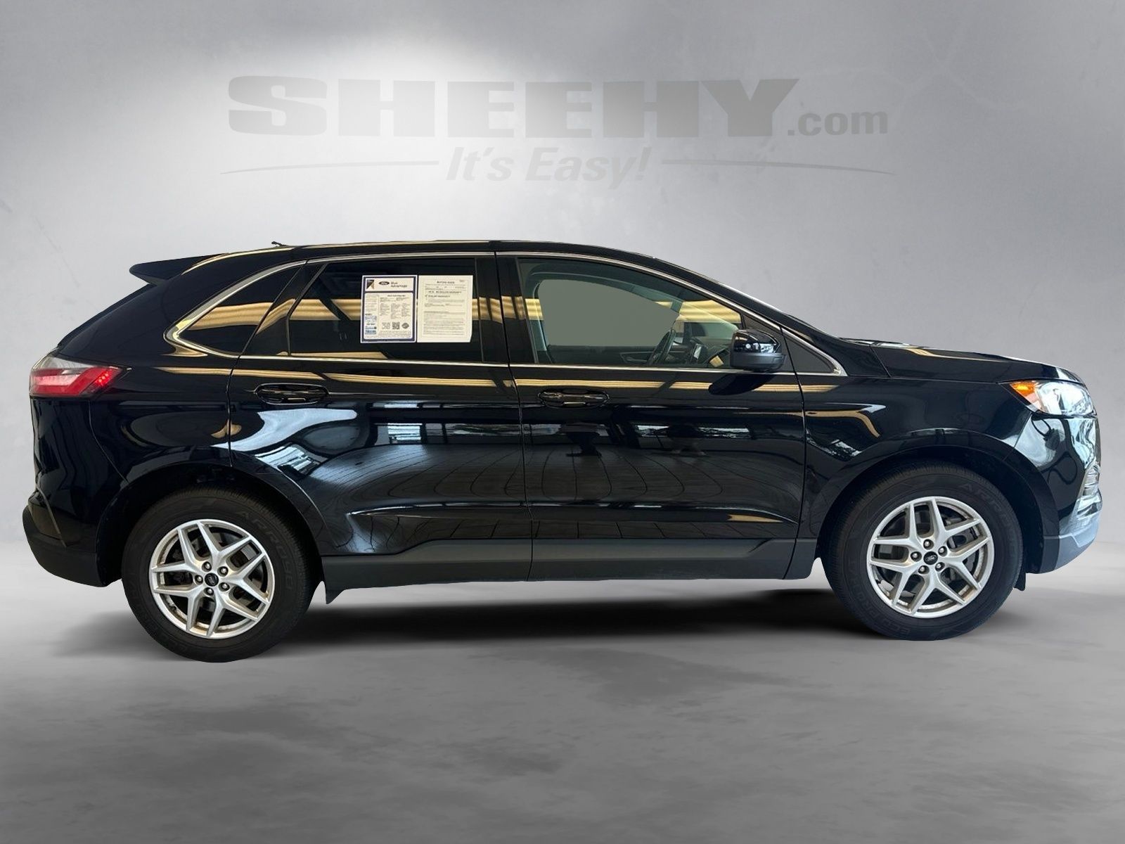 Certified Used 2024 Agate Black Metallic Ford SEL image 10