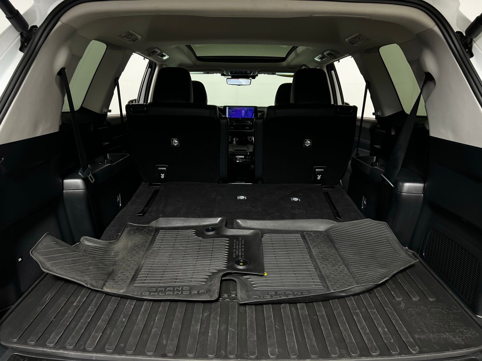 2024 Toyota Grand Highlander Platinum 31