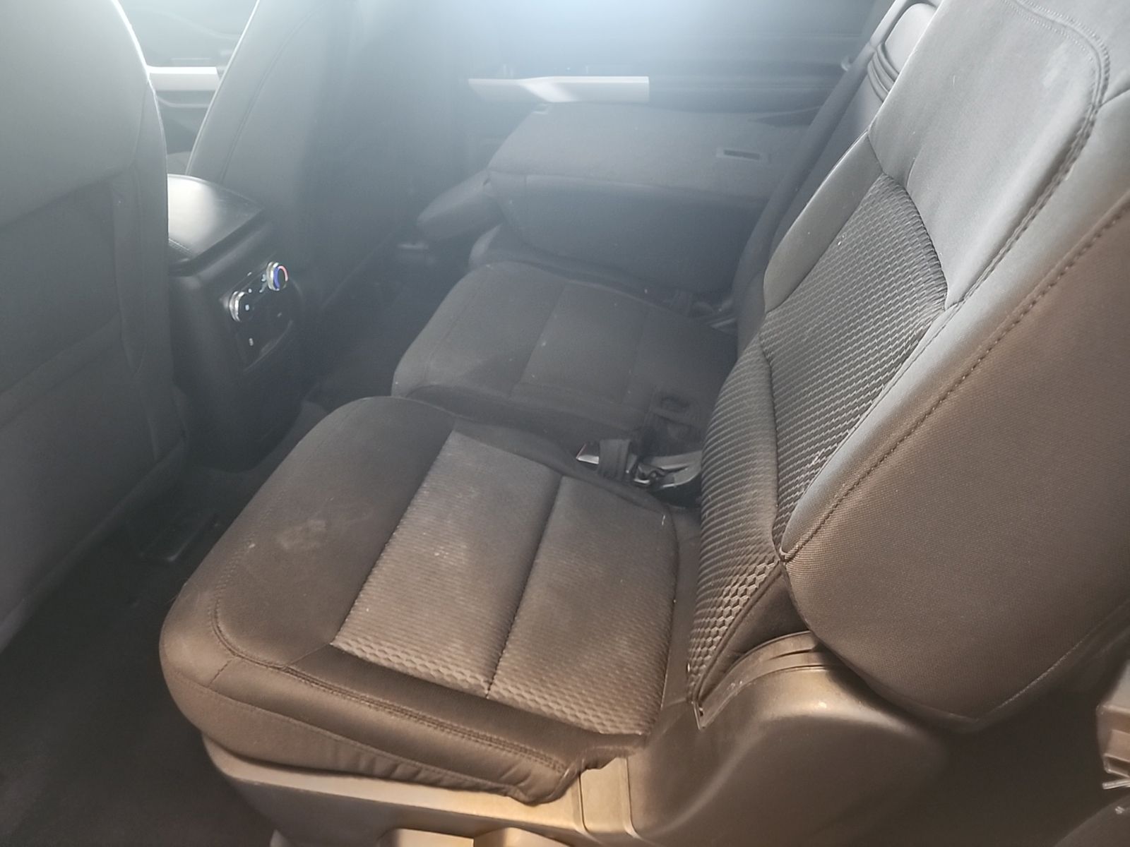 Certified Used 2022 Oxford White Ford XLT image 6