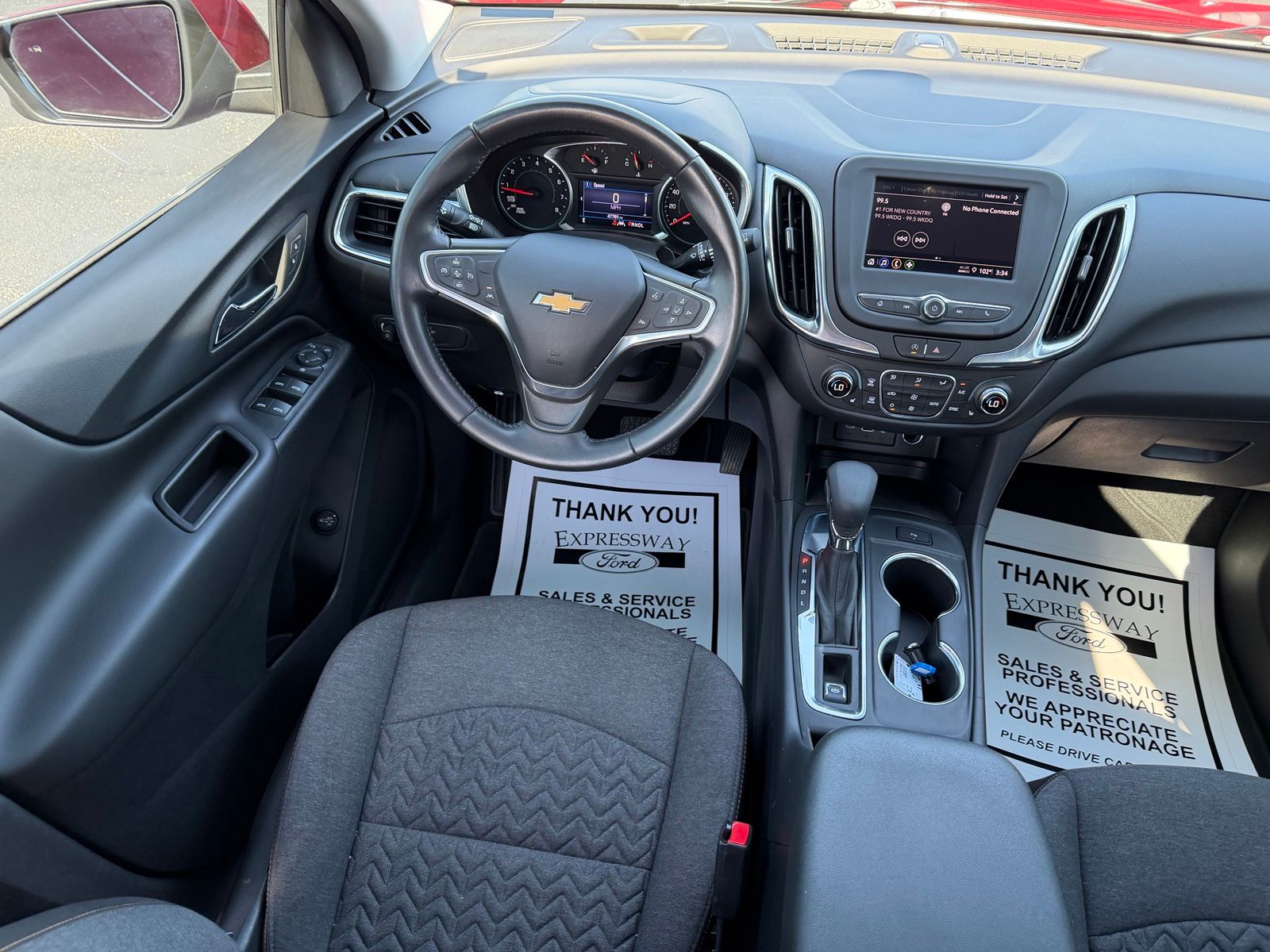 2022 Chevrolet Equinox image 15