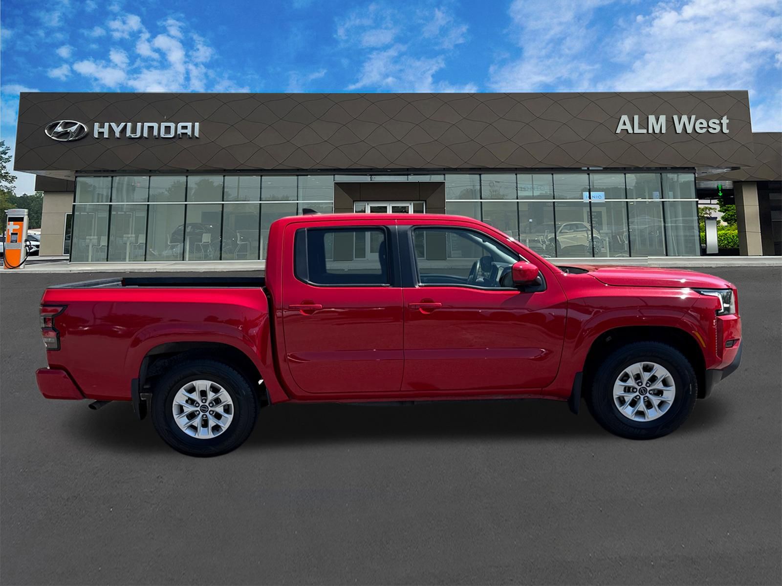 Used 2024 Red Nissan SV image 4