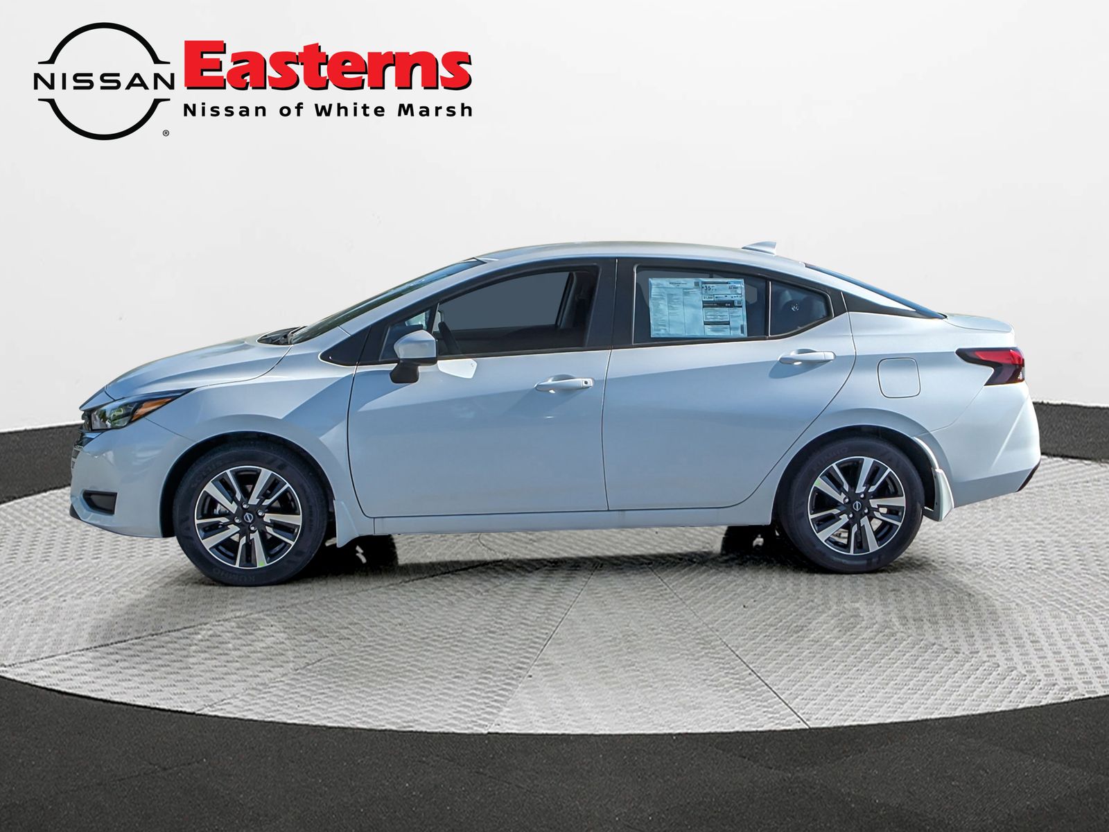 2025 Nissan Versa Sedan SV photo 3