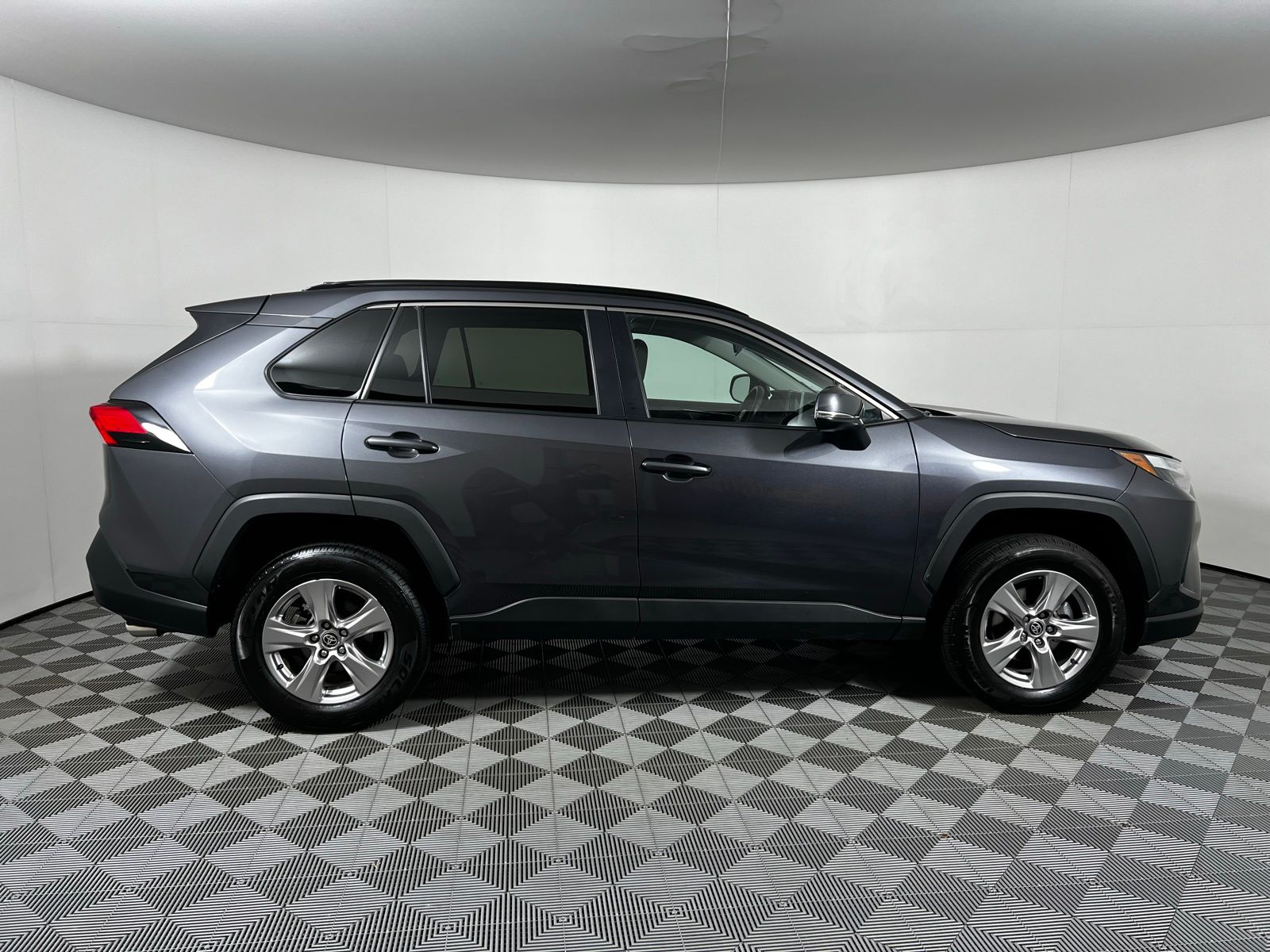 Thumbnail: 2024 Toyota RAV4 - 4