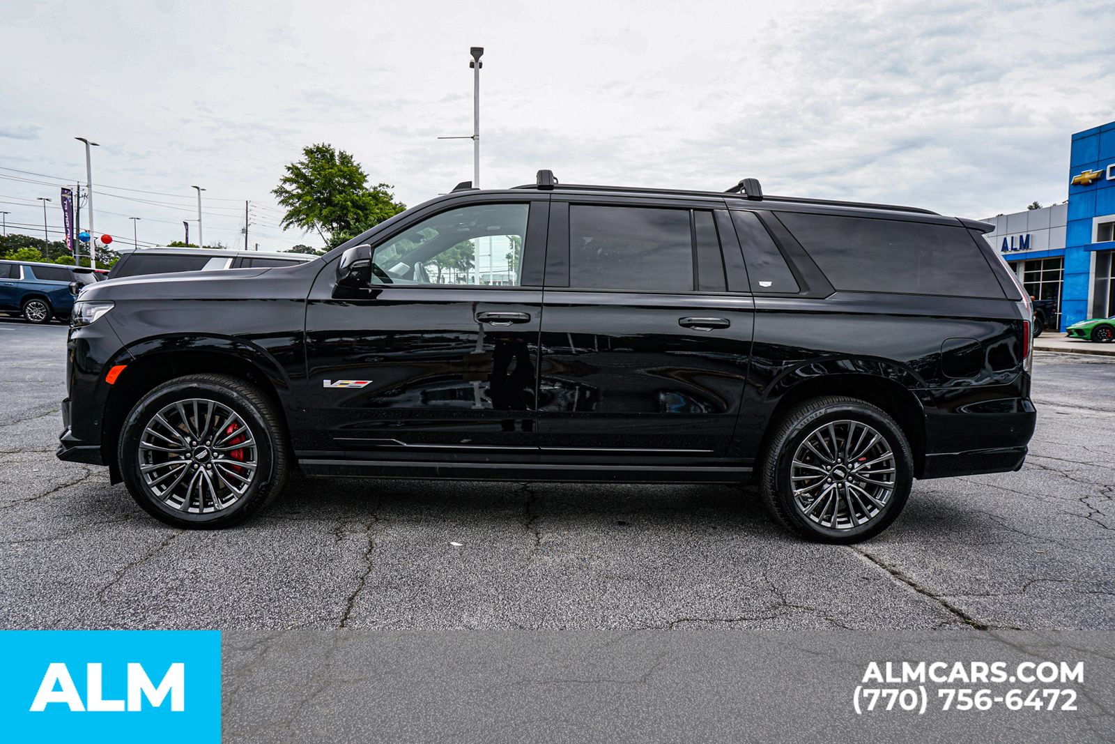 Used 2024 Black Cadillac V-Series image 10