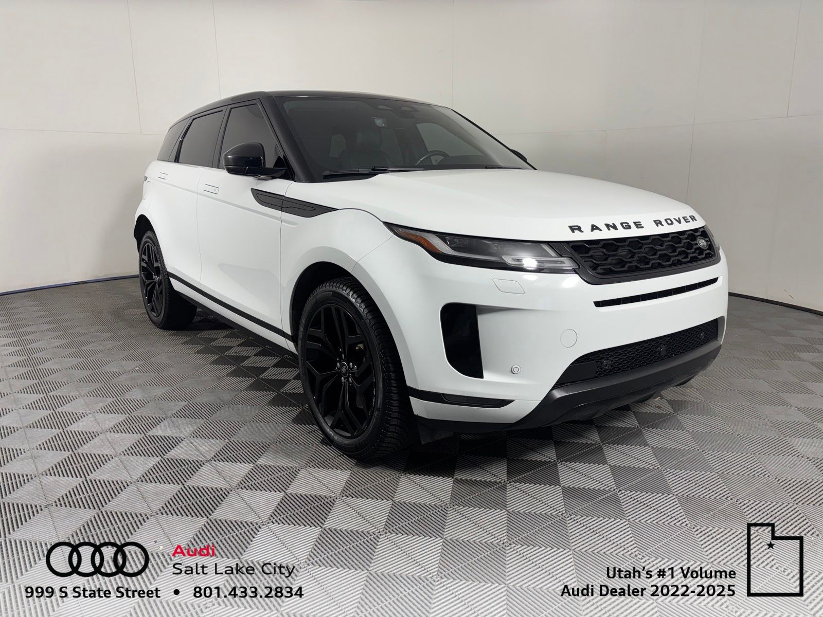  2022 Land Rover Range Rover Evoque P250 SE AWD   