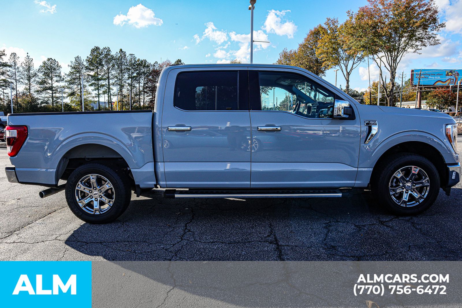 2023 Ford F-150 Lariat 11