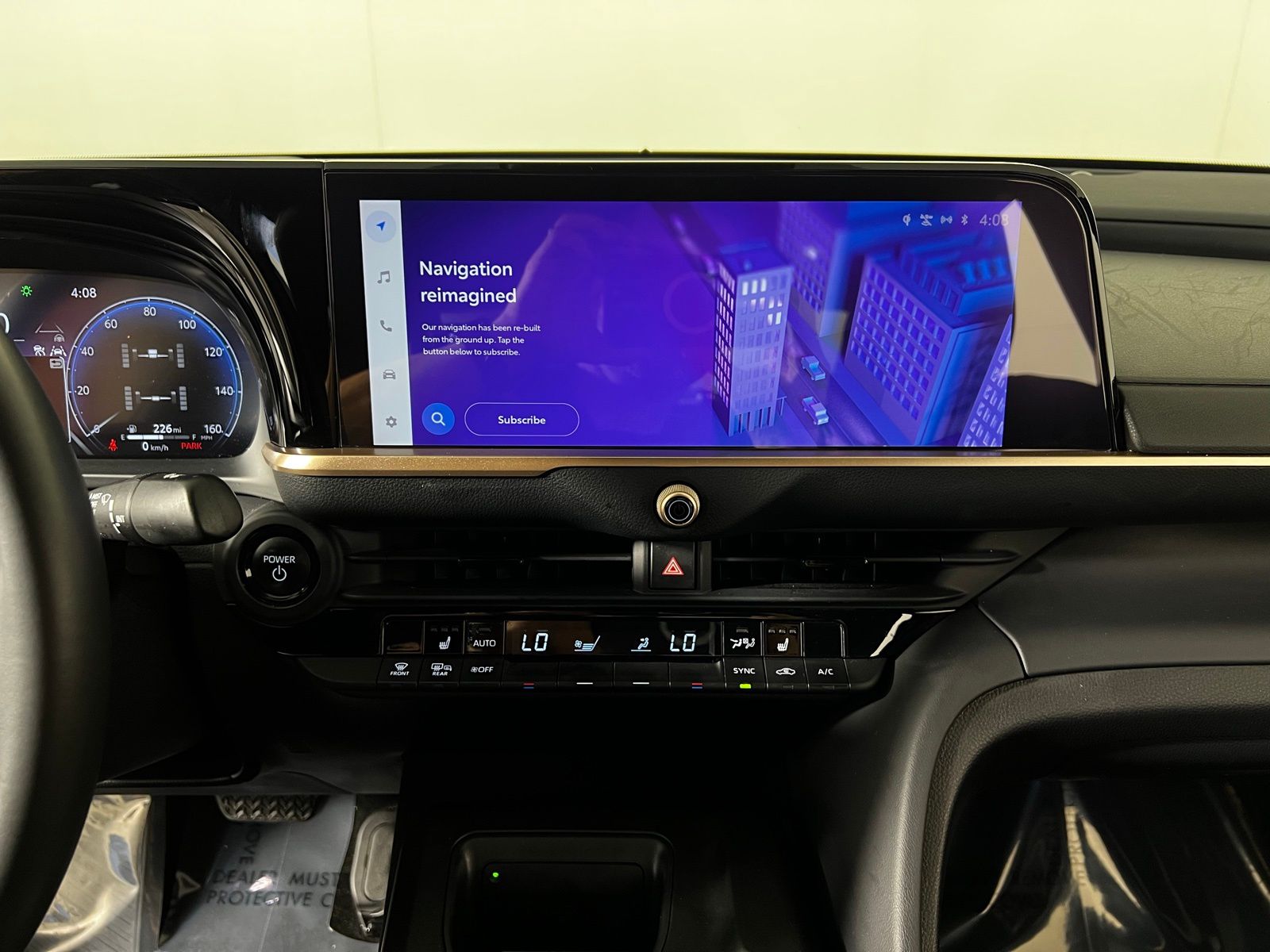 Thumbnail: 2023 Toyota Crown - 18