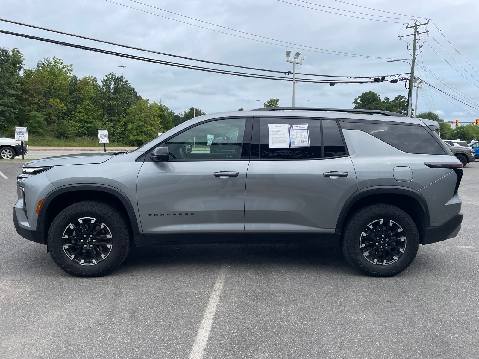 Used 2024 Sterling Gray Metallic Chevrolet Z71 image 4