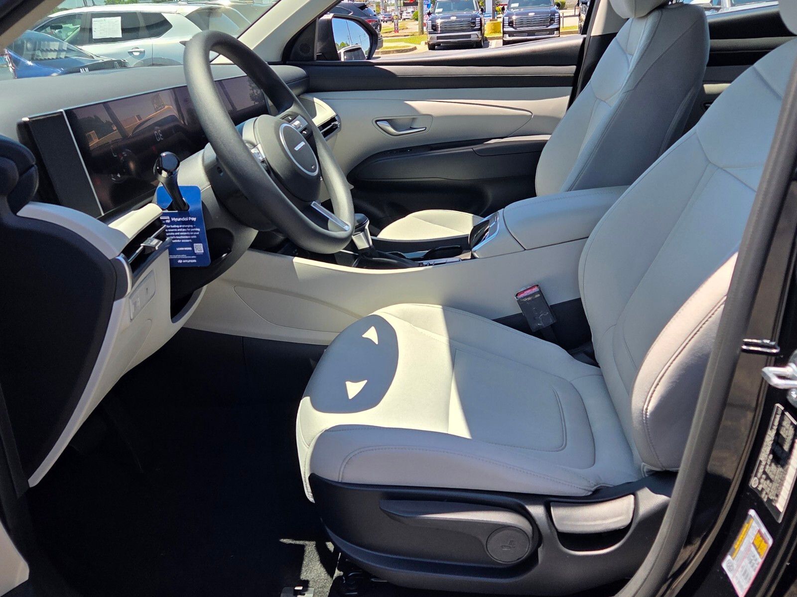 New 2026 Black Hyundai SE image 5