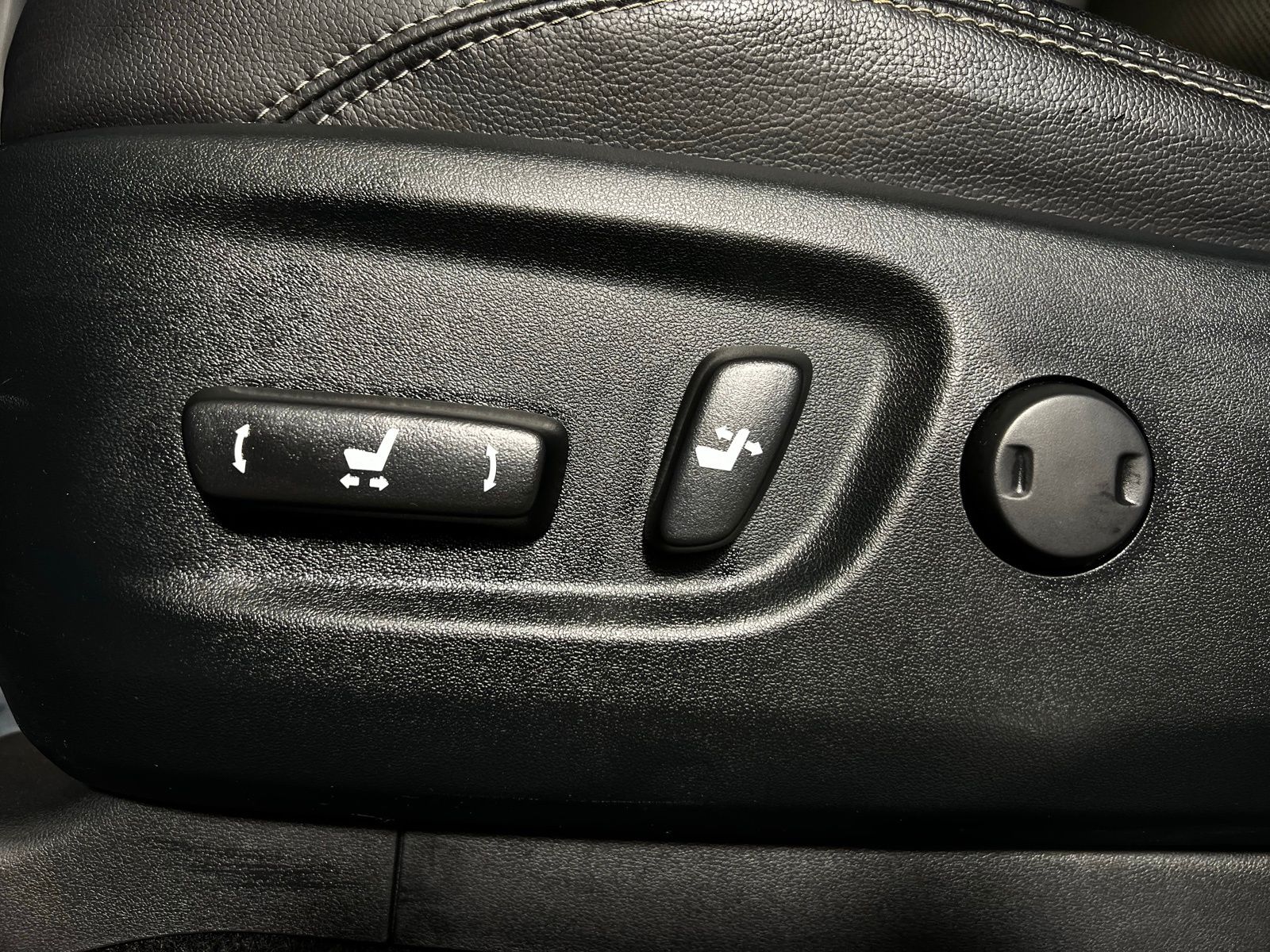 Thumbnail: 2023 Toyota 4Runner - 14