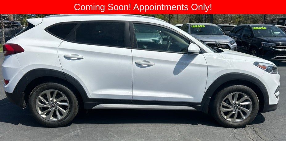 Dazzling White 2018 Hyundai Tucson 2.0L SEL AWD SUV / Crossover All-Wheel Drive 6-Speed Automatic