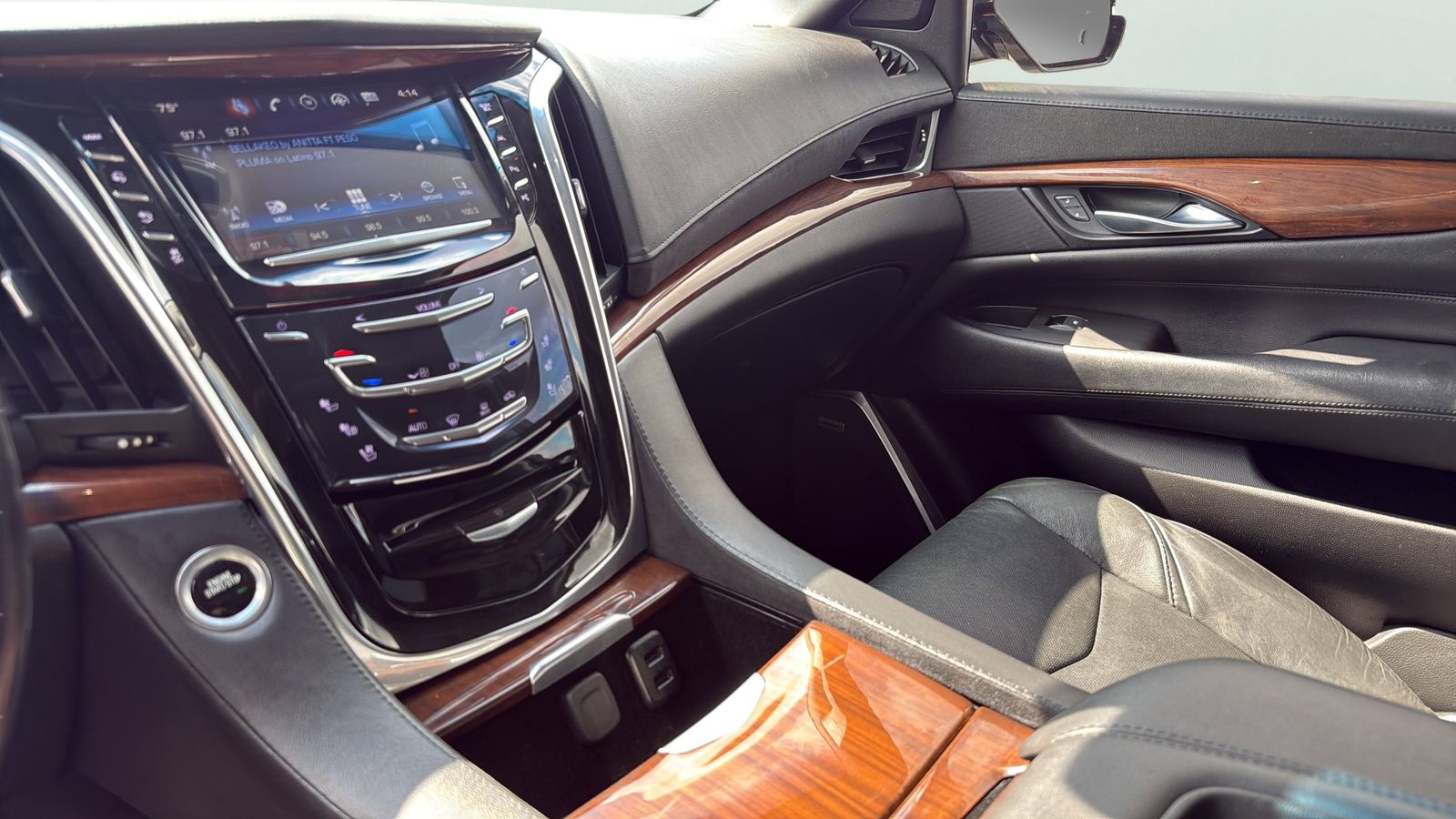 Used Car 2018 Cadillac Escalade  Luxury For Sale Under $30,000 In Austin, Texas