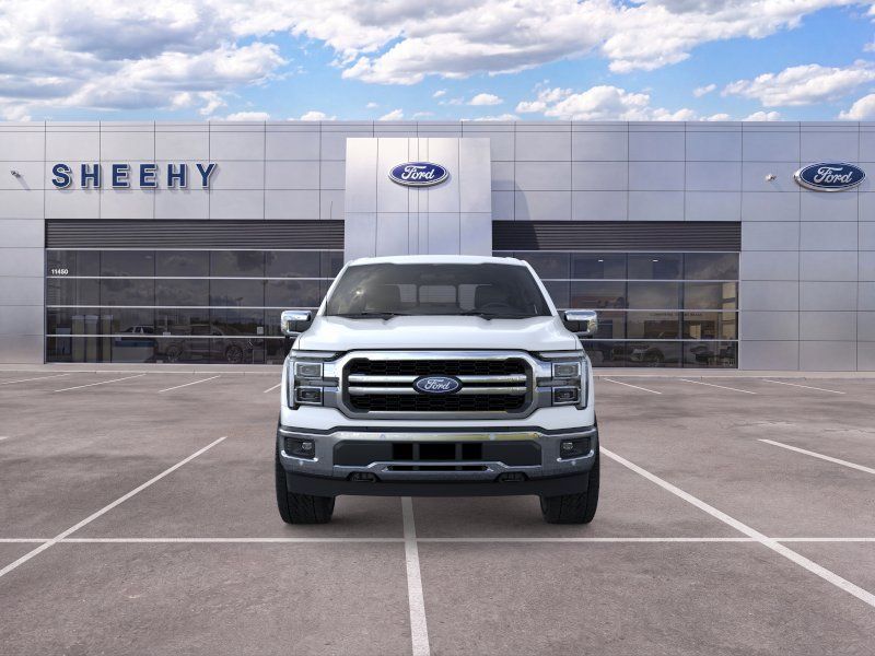 New 2026 Star White Metallic Tri-Coat Ford Lariat image 2
