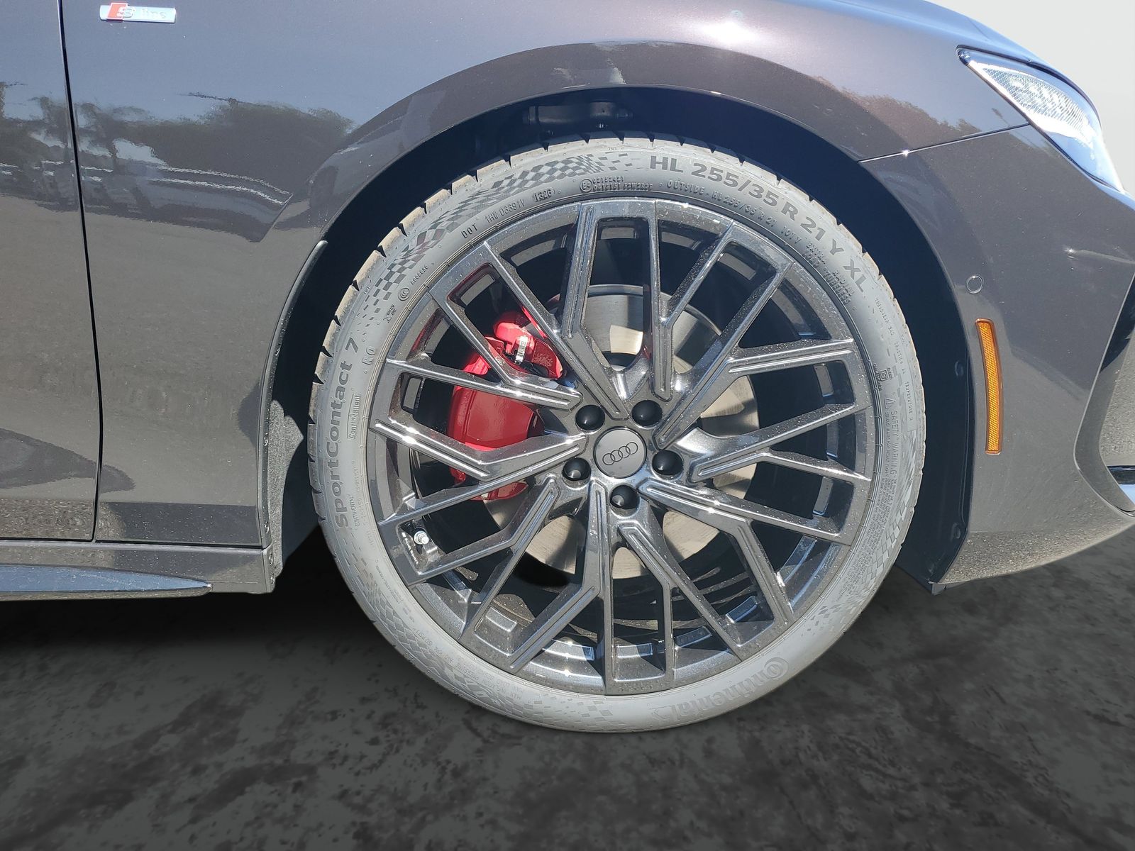 Vehicle photo