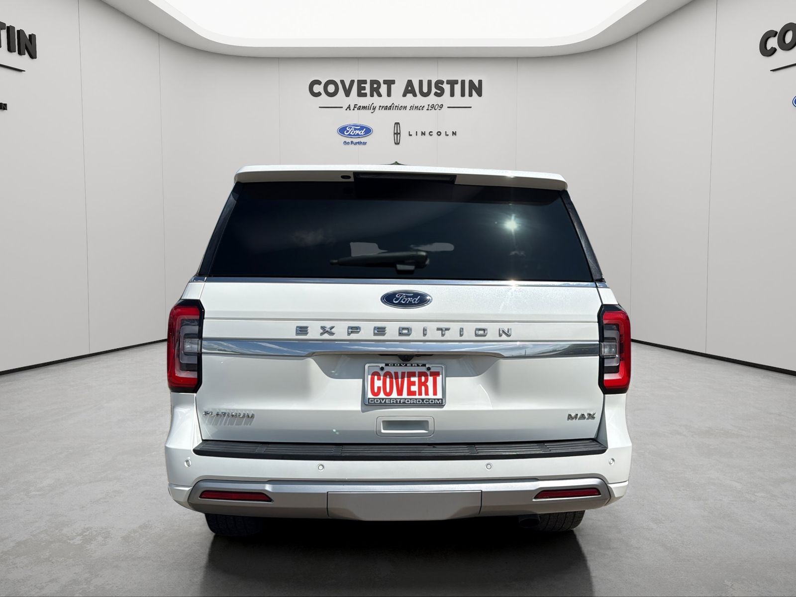 Used Car 2023 Ford Expedition Max  Platinum For Sale Under $60,000 In Austin, Texas