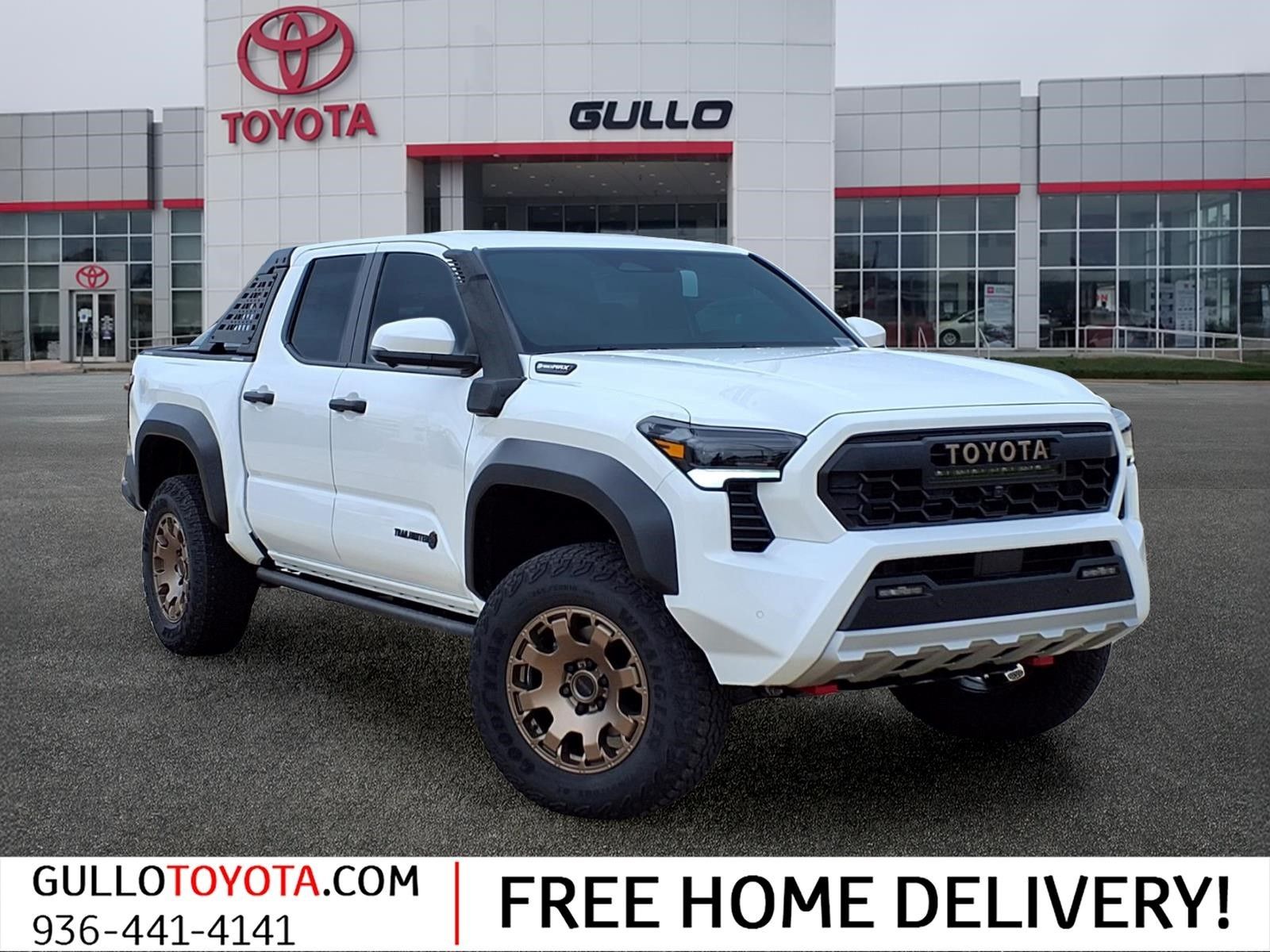 2026 Toyota Tacoma Hybrid Trailhunter - 0