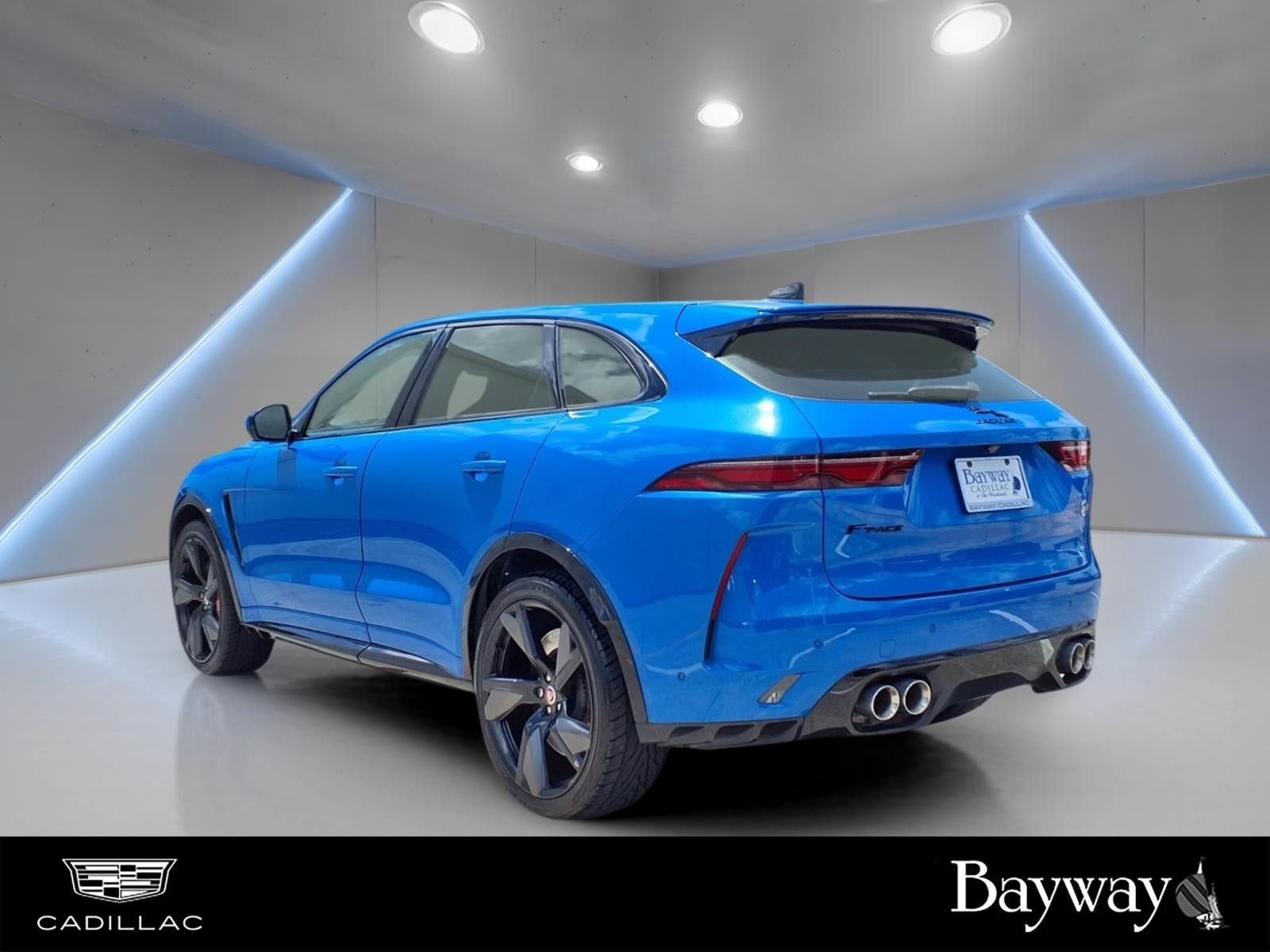 2023 Jaguar F-PACE SVR - 7