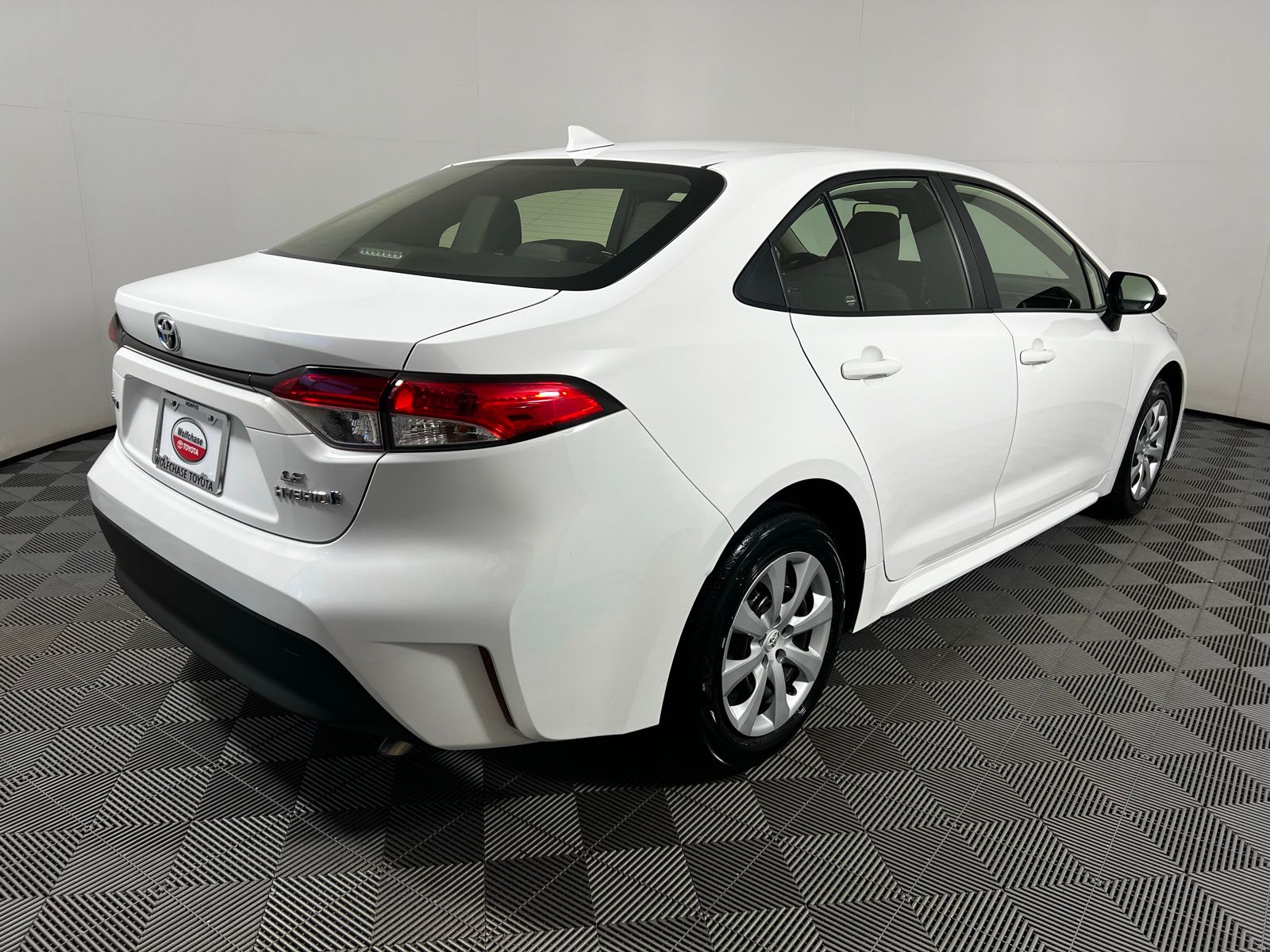 2023 Toyota Corolla LE 5