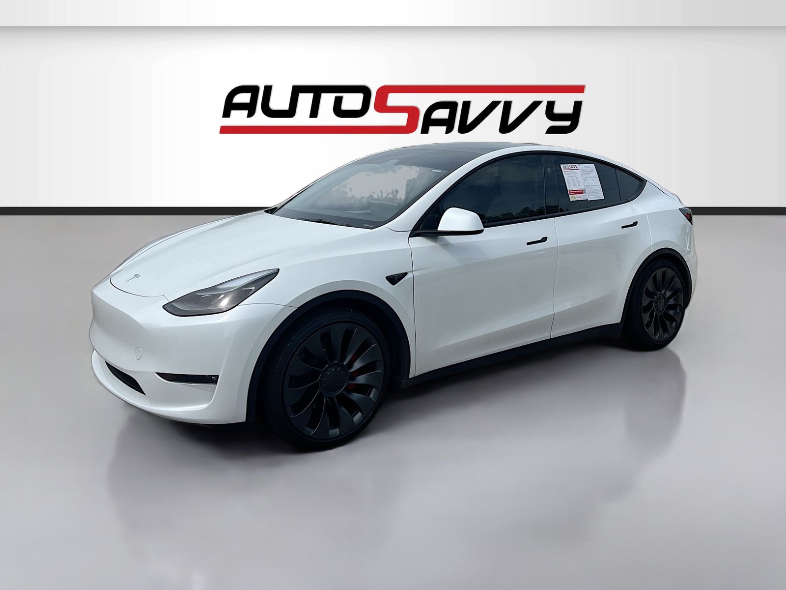 Used 2024 White Tesla Performance image 3