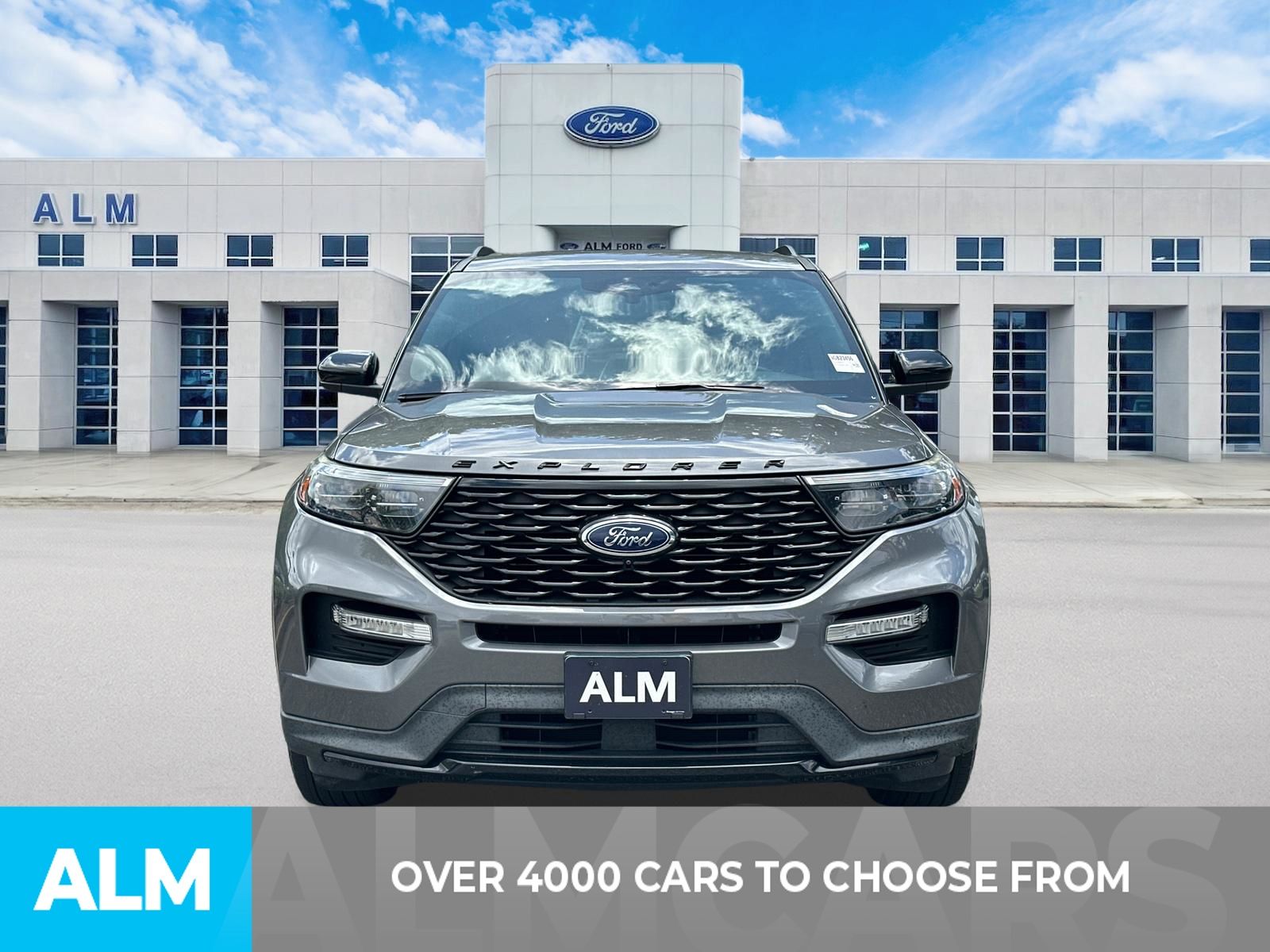 Used 2022 Carbonized Gray Metallic Ford ST-Line image 2