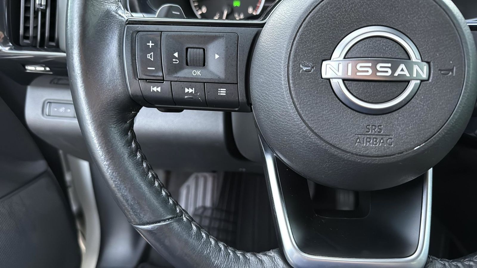 Used Car 2022 Nissan Pathfinder  Sv For Sale Under $25,000 In Austin, Texas