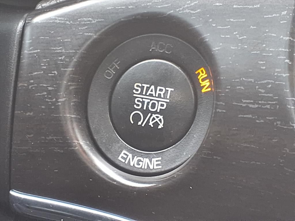 2015 Jeep Grand Cherokee Limited Gray at Mac Haik CDJR North Houston