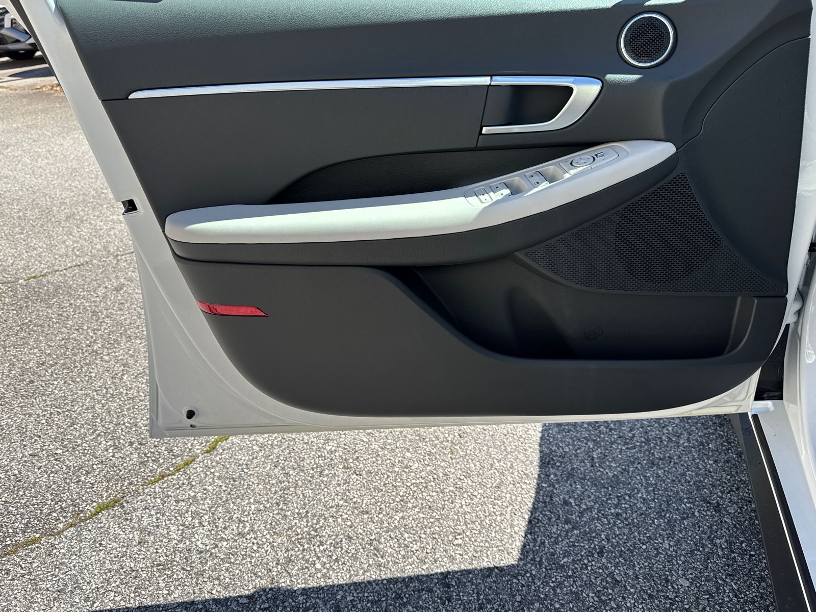 2025 Hyundai Sonata SE photo 10
