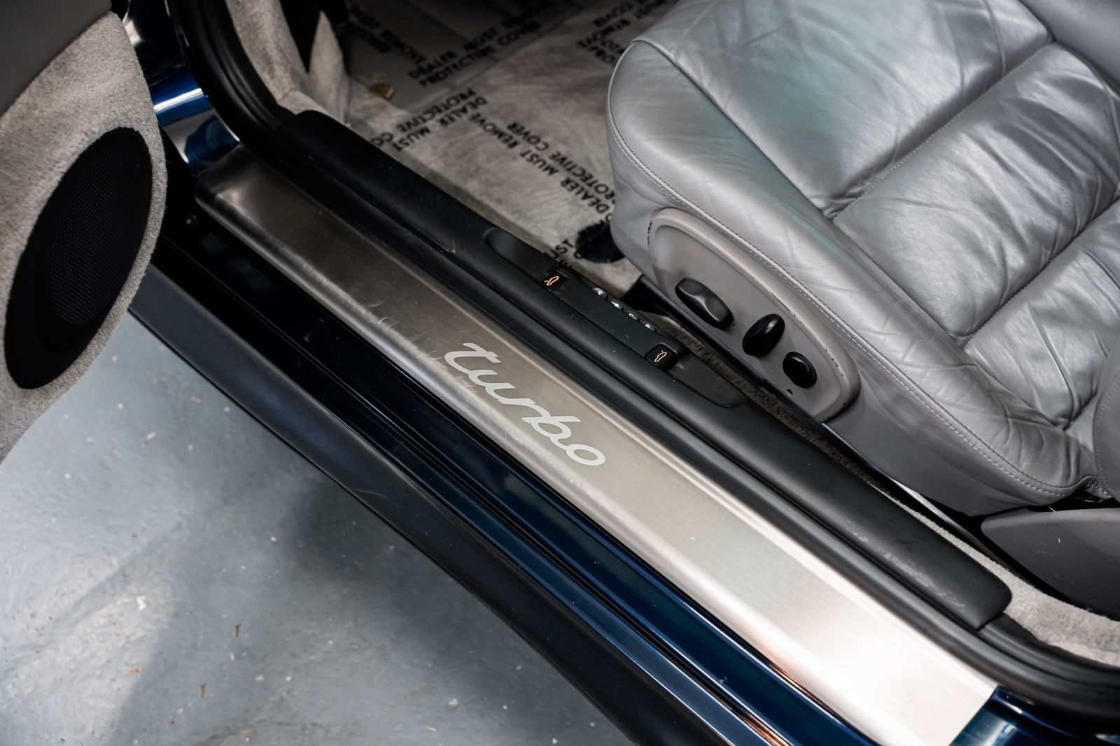 2002 Porsche 911 Turbo — photo 23