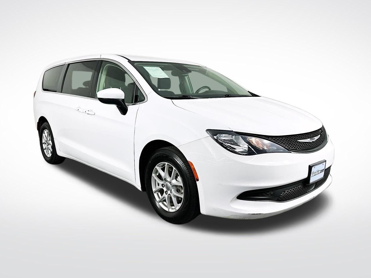 2023 Chrysler Voyager