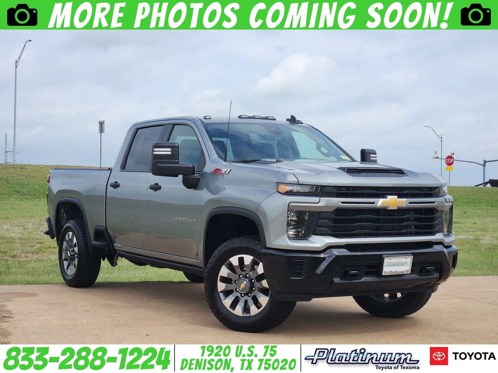 Sterling Gray Metallic 2024 Chevrolet Silverado 2500HD Custom Crew Cab 4WD Pickup Truck Four-Wheel Drive Automatic