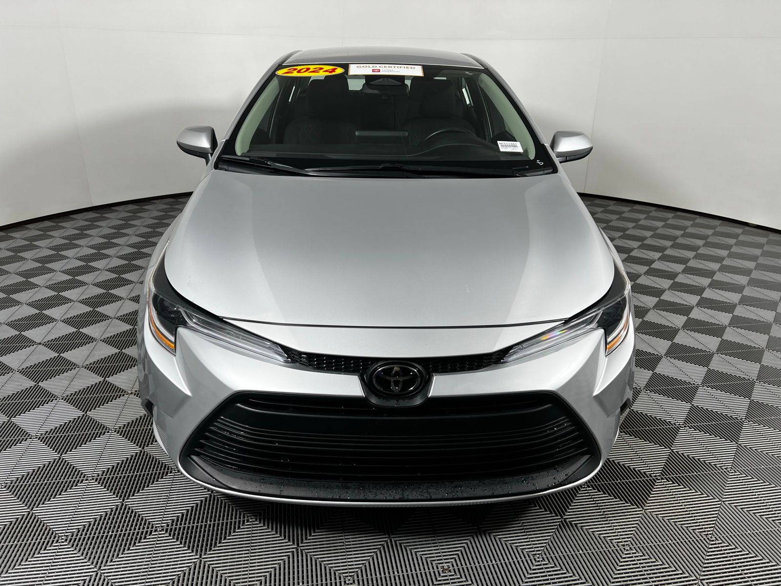 Thumbnail: 2024 Toyota Corolla - 2