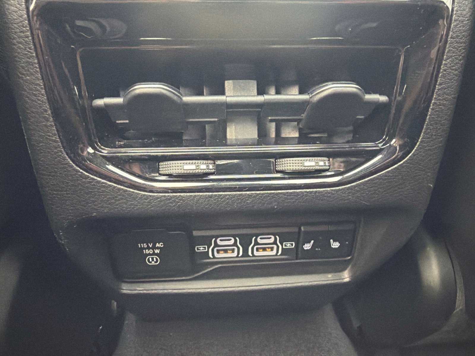 Used 2022 Metallic Jeep Overland image 22