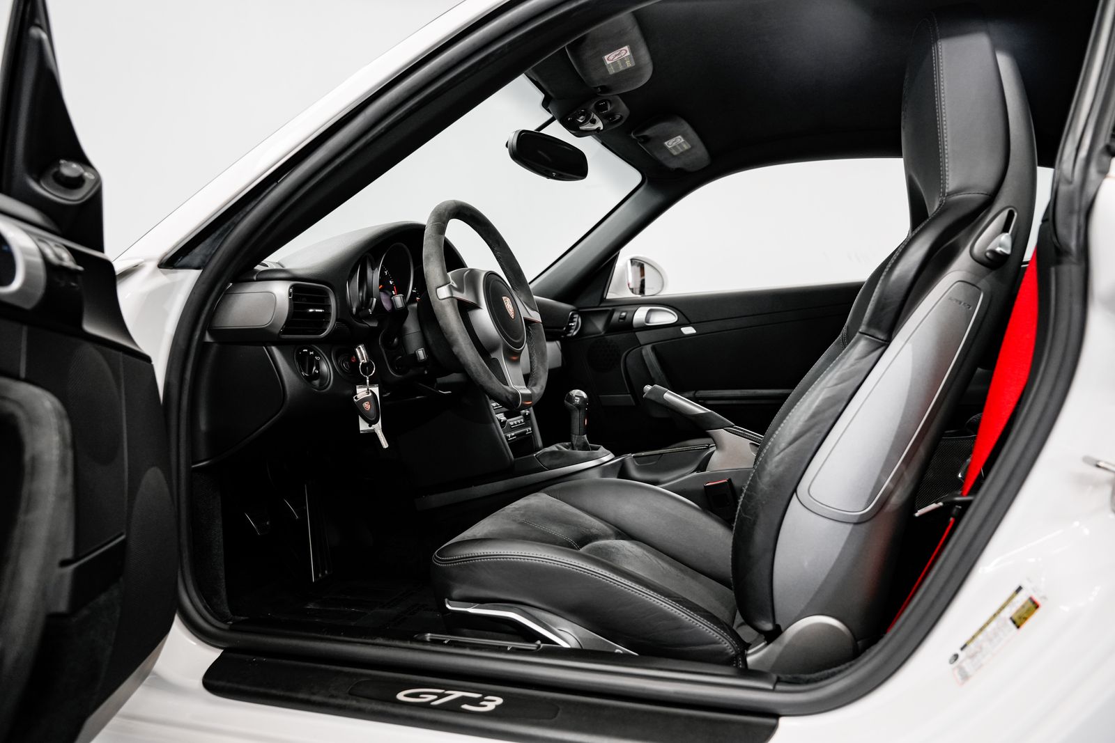 2010 Porsche 911 GT3 — photo 17