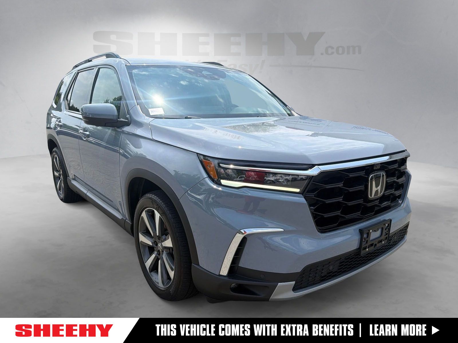 Gray 2025 Honda Pilot SUV / Crossover All-Wheel Drive Automatic