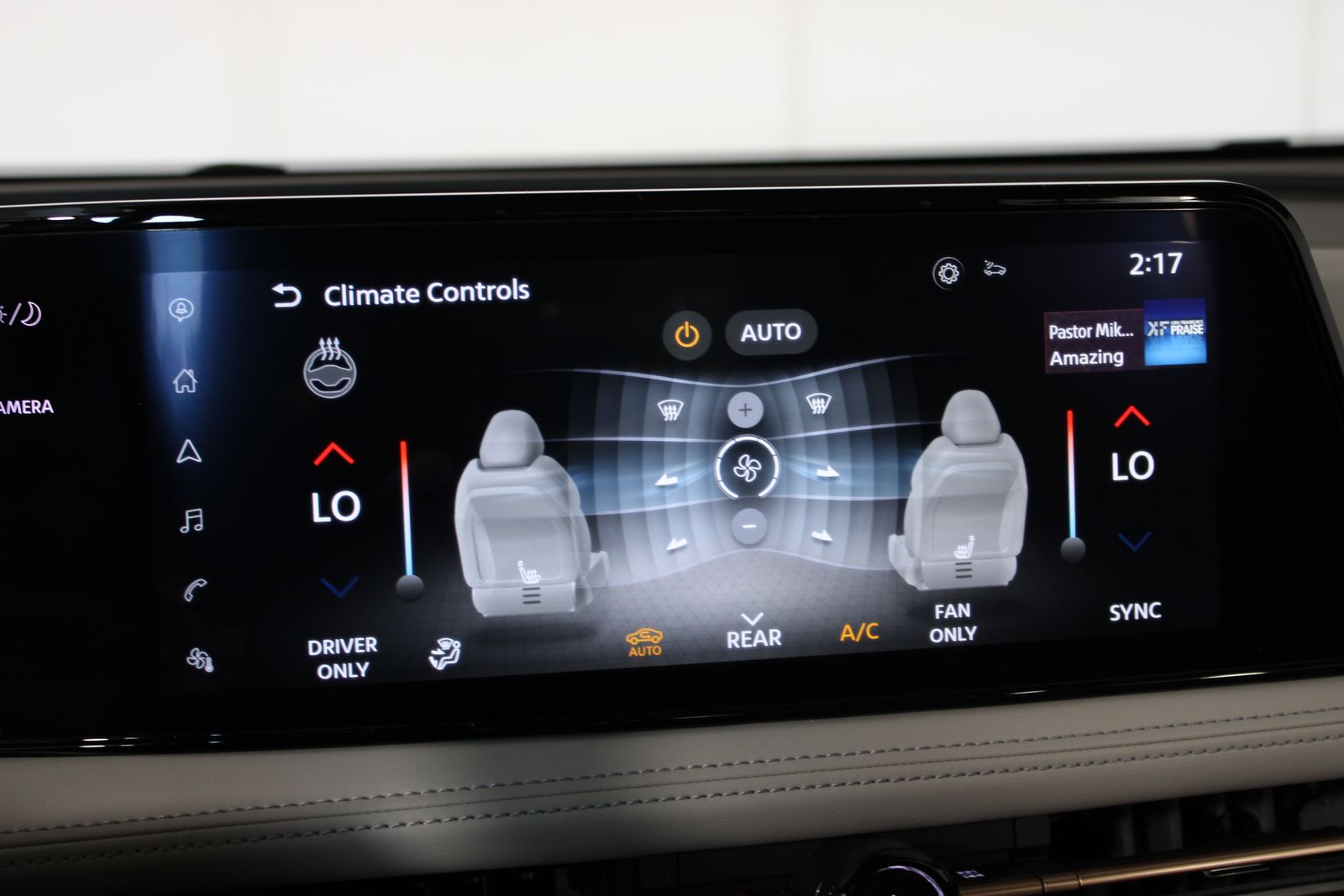 Used 2024 Blue Nissan ENGAGE+ e-4ORCE image 22