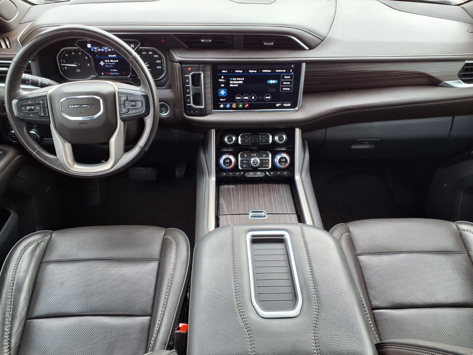2021 GMC Yukon XL Denali White at Toyota of Victoria