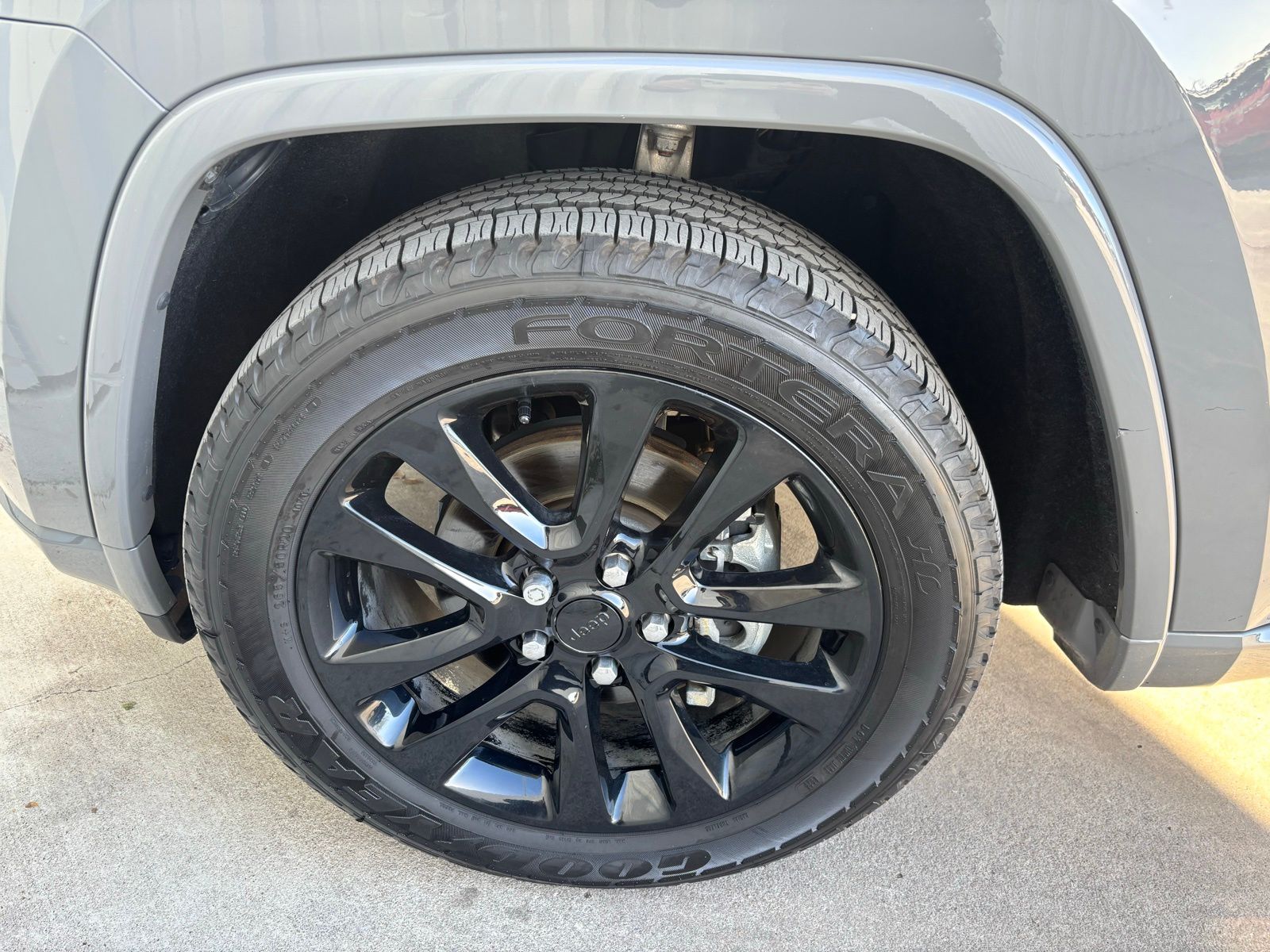 Used Car 2019 Jeep Grand Cherokee  Altitude For Sale Under $20,000 In Austin, Texas