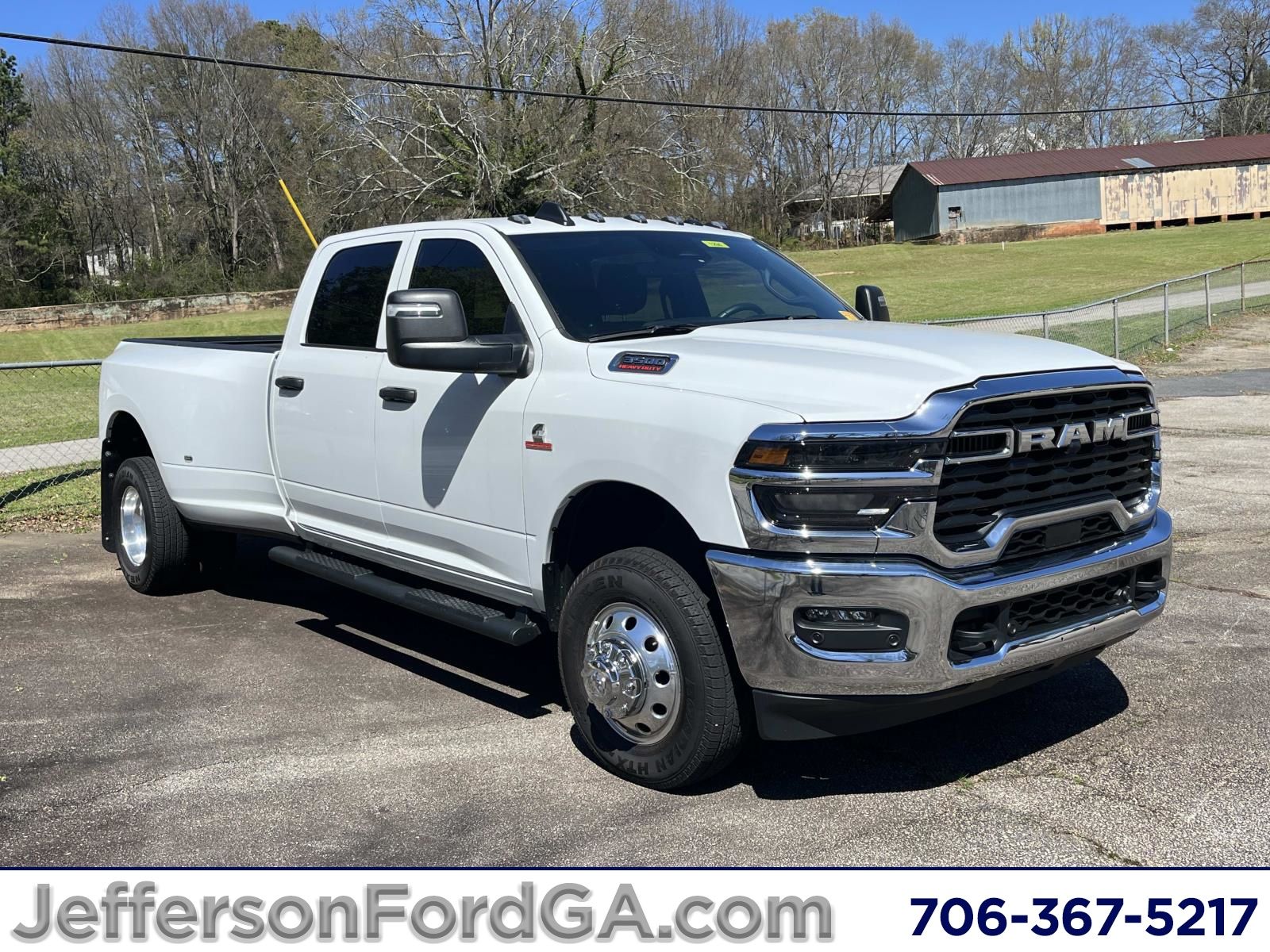 2026 RAM 3500 Tradesman Crew Cab LB DRW 4WD