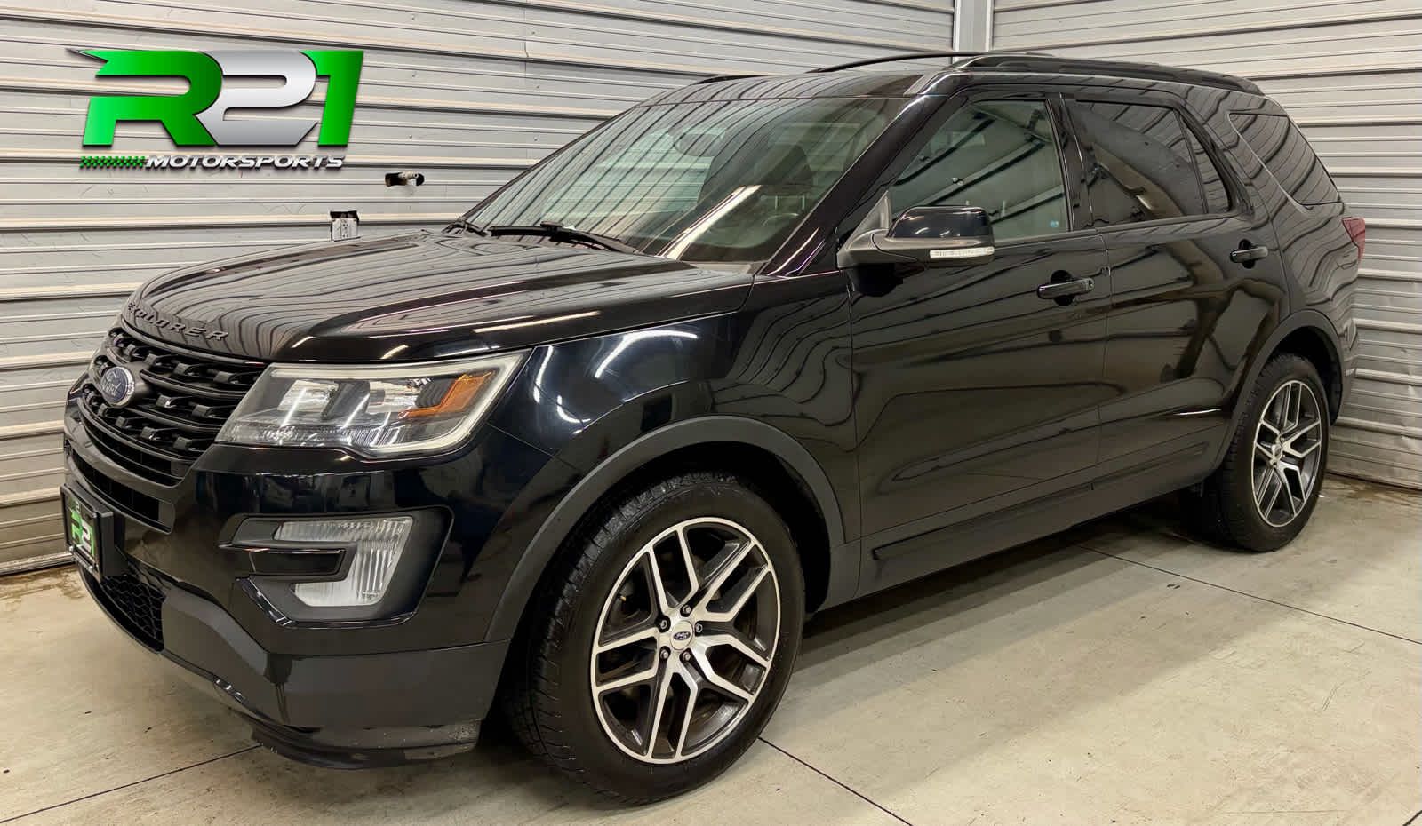 2017 Ford Explorer Sport 4WD's photo