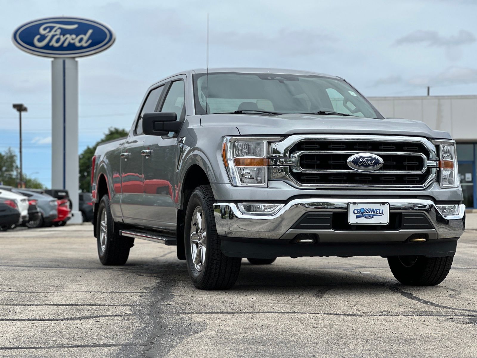 2021 Ford F-150 XLT 4x4 SuperCrew 157 in's photo