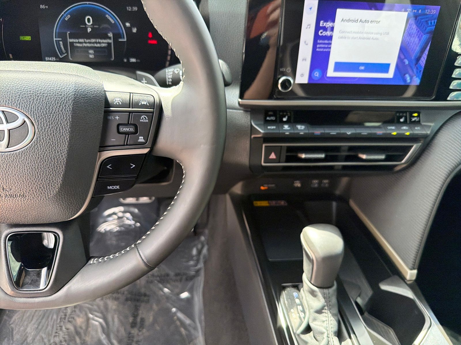 Used 2025 Toyota Camry SE 4D Sedan