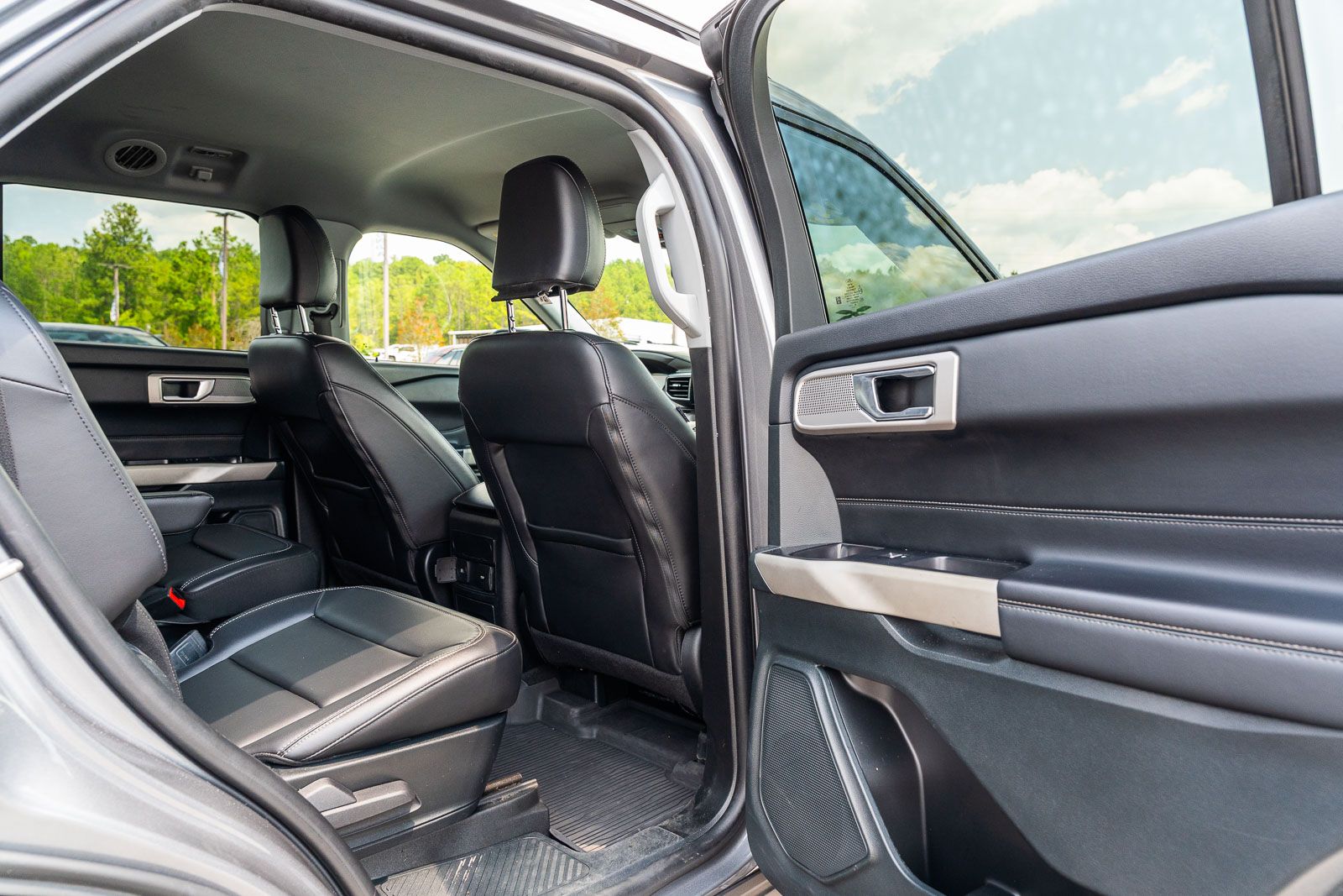 Used 2023 Ford Explorer SUV