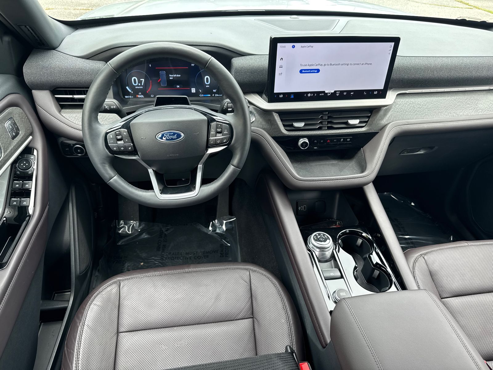 Used 2026 White Metallic Ford Platinum image 23