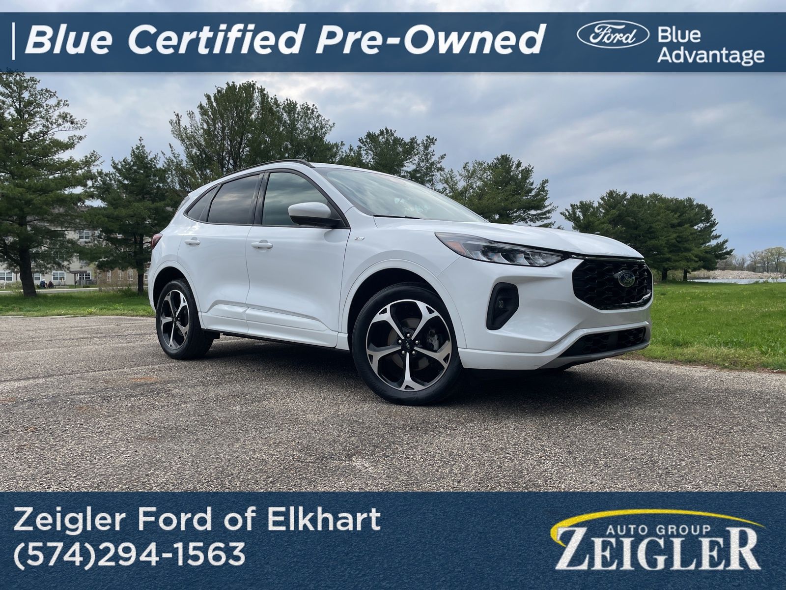 Oxford White 2023 Ford Escape SUV / Crossover All-Wheel Drive 8-Speed Automatic