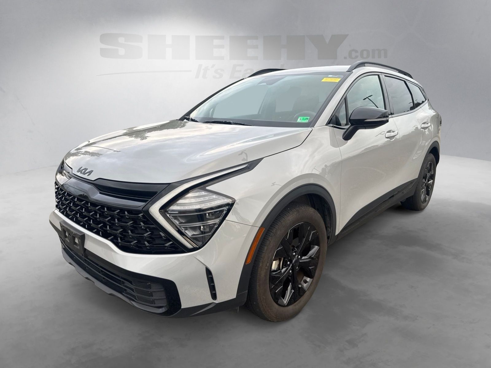 Used 2025 Gray Kia X-Line image 10