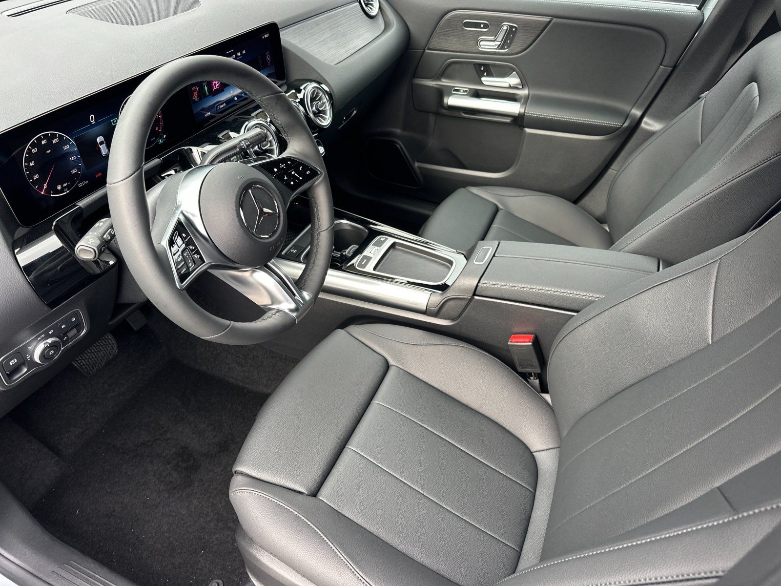 new 2026 Mercedes-Benz GLA car