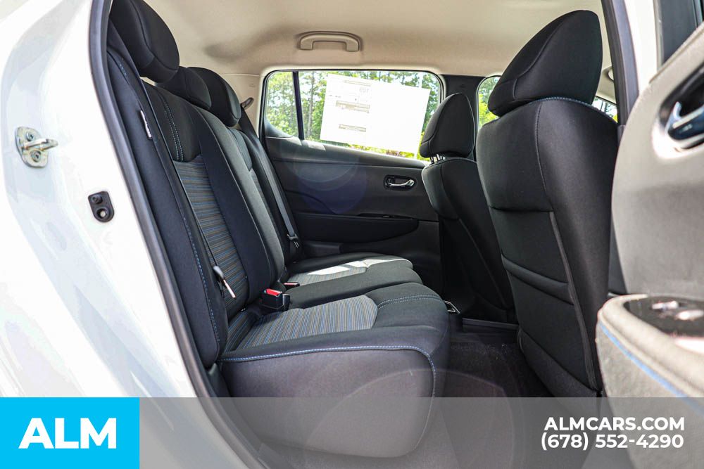 2025 Nissan Leaf SV Plus photo 20