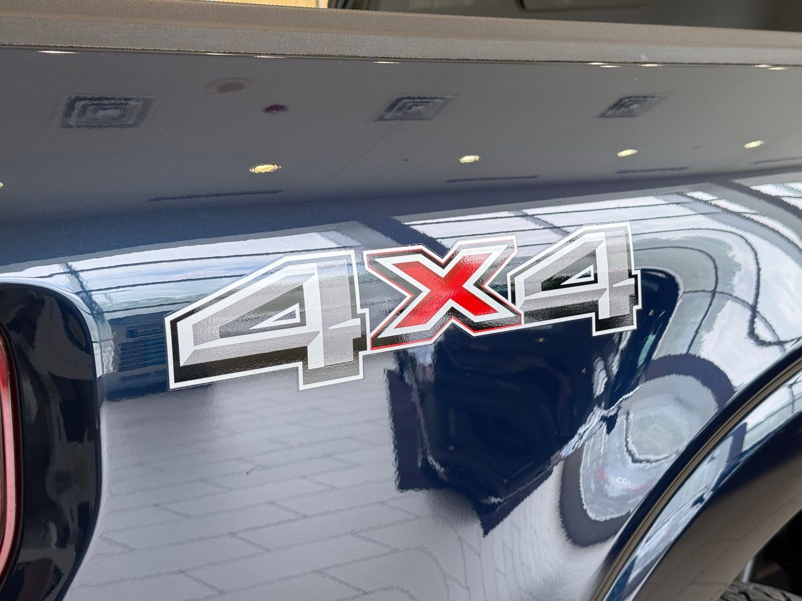 Used 2022 Blue Ford Lariat image 34