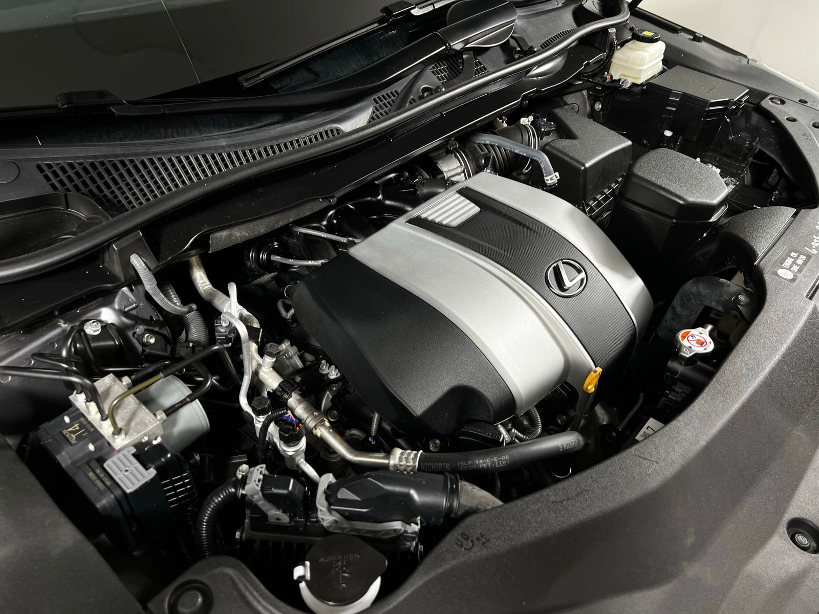 2022 Lexus RX 350 Sport Handling 10